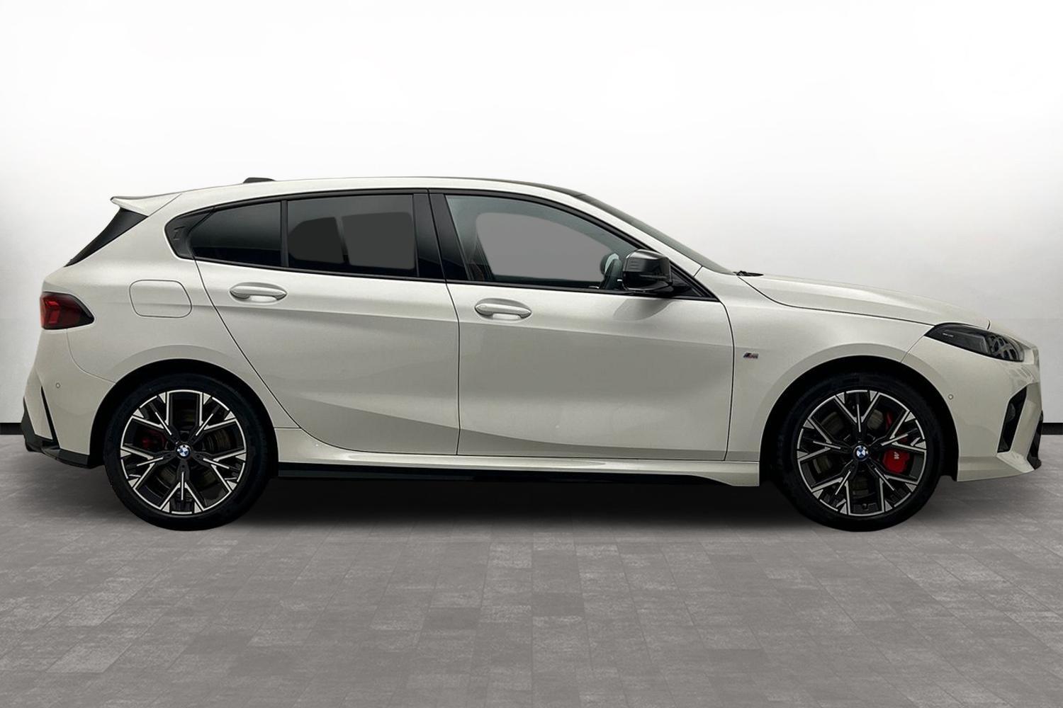 Used BMW 1 Series 2024 for sale - 75940535: Photo 3