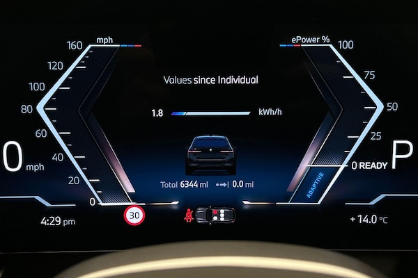 Used BMW i5 2025 for sale - 76043382: Photo 10