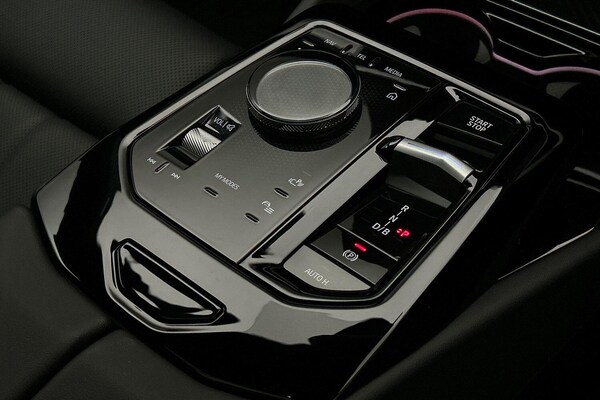 Used BMW i5 2025 for sale - 76043382: Photo 11