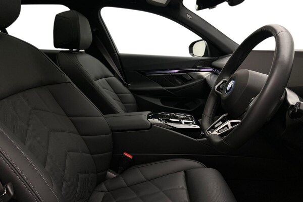 Used BMW i5 2025 for sale - 76043382: Photo 12