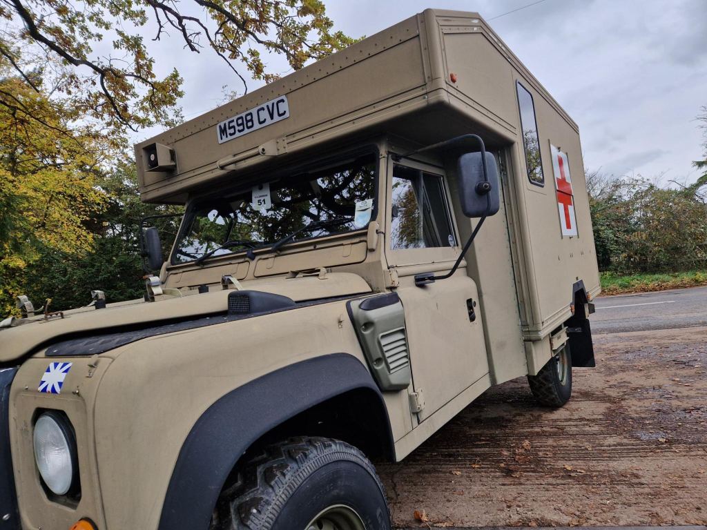 Used Land Rover Defender 130 1994 for sale - 76418681: Photo 13