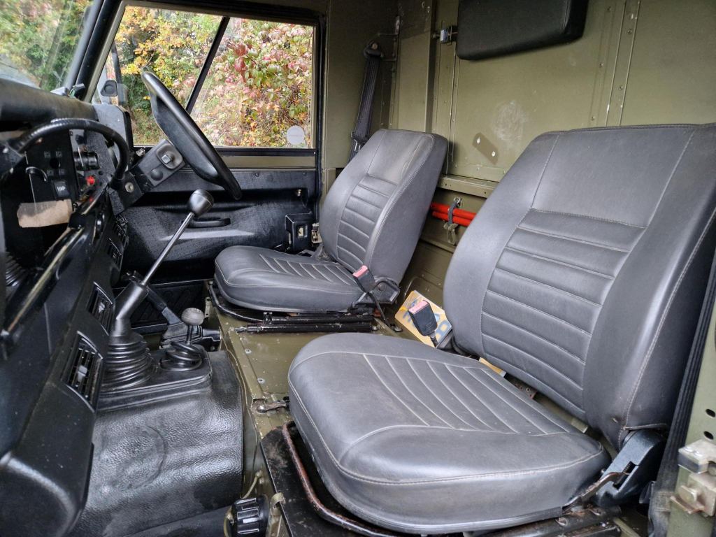 Used Land Rover Defender 130 1994 for sale - 76418681: Photo 7