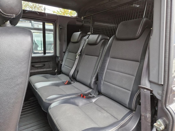 Used Land Rover Defender 2016 for sale - 76198782: Photo 10