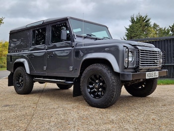Used Land Rover Defender 2016 for sale - 76198782: Photo 2
