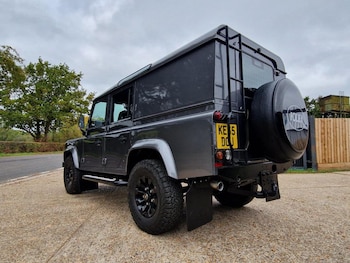 Used Land Rover Defender 2016 for sale - 76198782: Photo 4