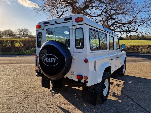 Used Land Rover Defender 110 1990 for sale - 75557341: Photo 8
