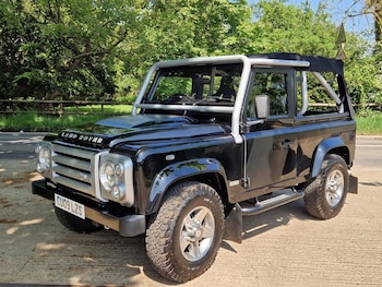 Used Land Rover Defender 90 2009 for sale - 75557342: Photo