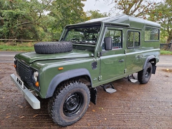 Used Land Rover Defender 130 1991 for sale - 76082966: Photo