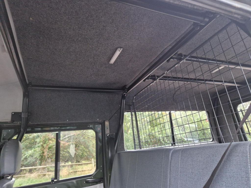 Used Land Rover Defender 130 1991 for sale - 76082966: Photo 9
