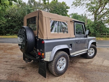 Used Land Rover Defender 1994 for sale - 75557345: Photo