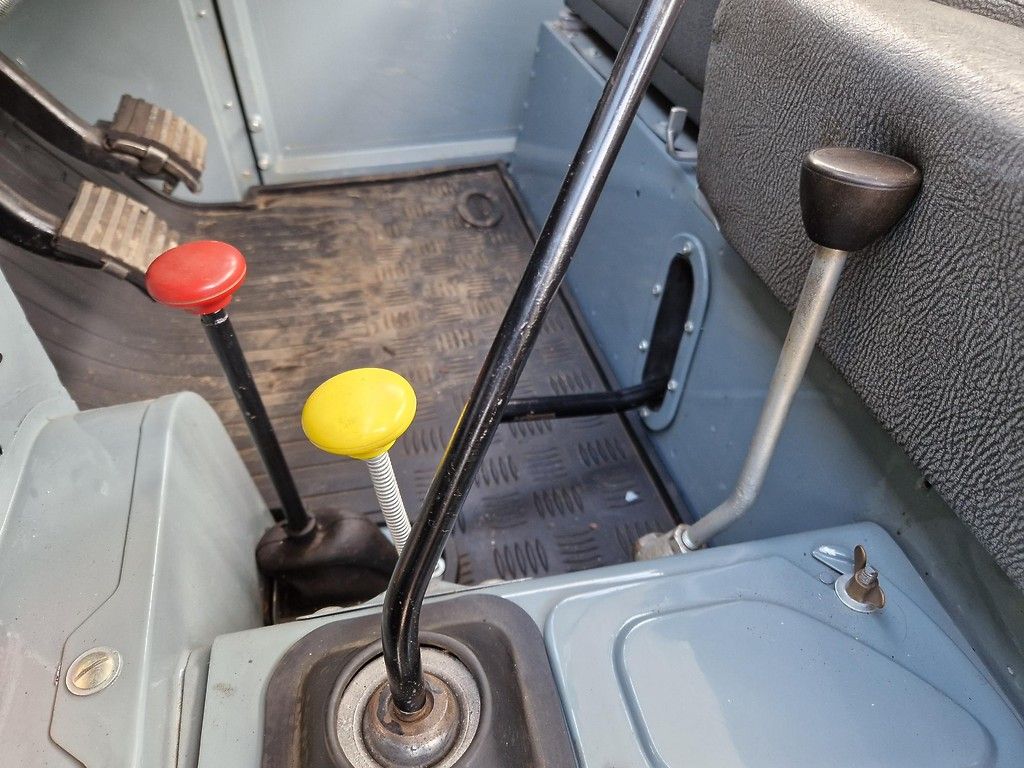 Used Land Rover Series II for sale - 77061412: Photo 11