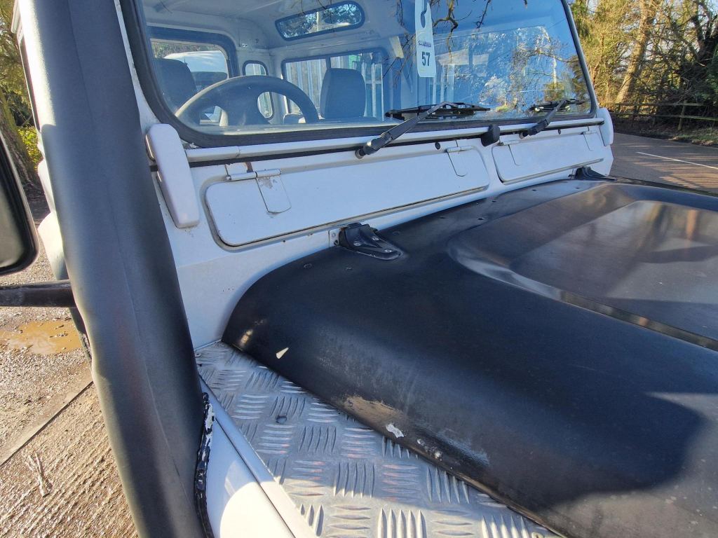 Used Land Rover Defender 1998 for sale - 77453794: Photo 11