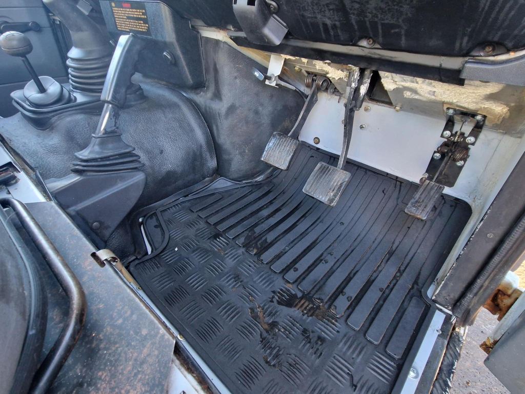 Used Land Rover Defender 1998 for sale - 77453794: Photo 12