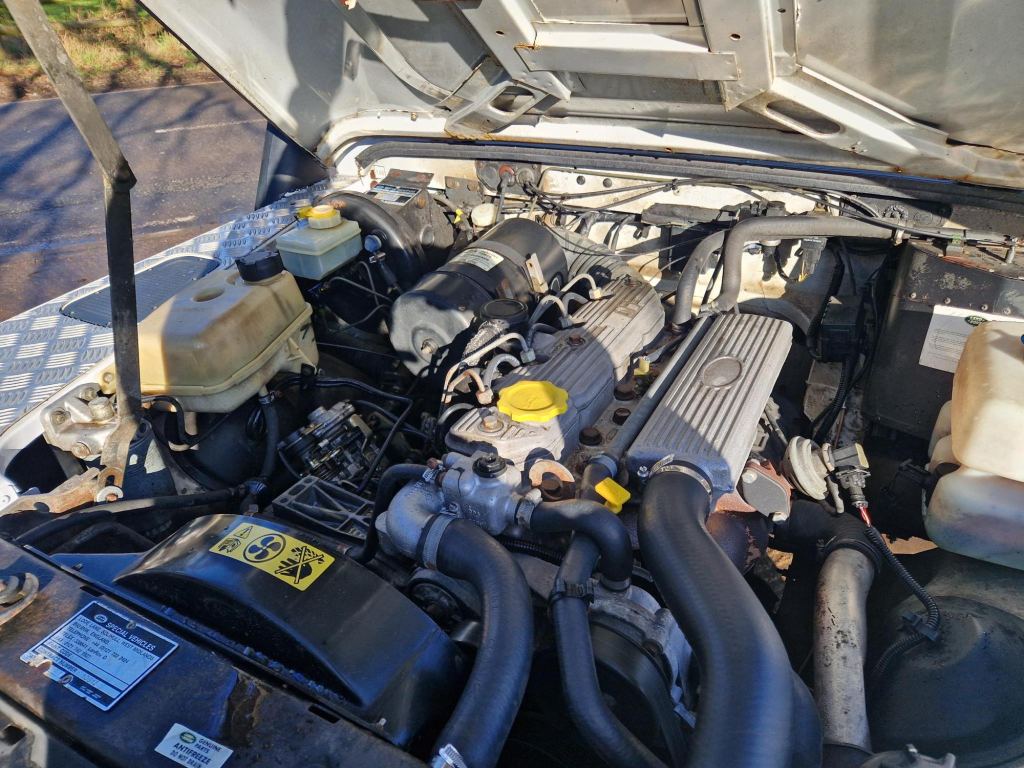 Used Land Rover Defender 1998 for sale - 77453794: Photo 16