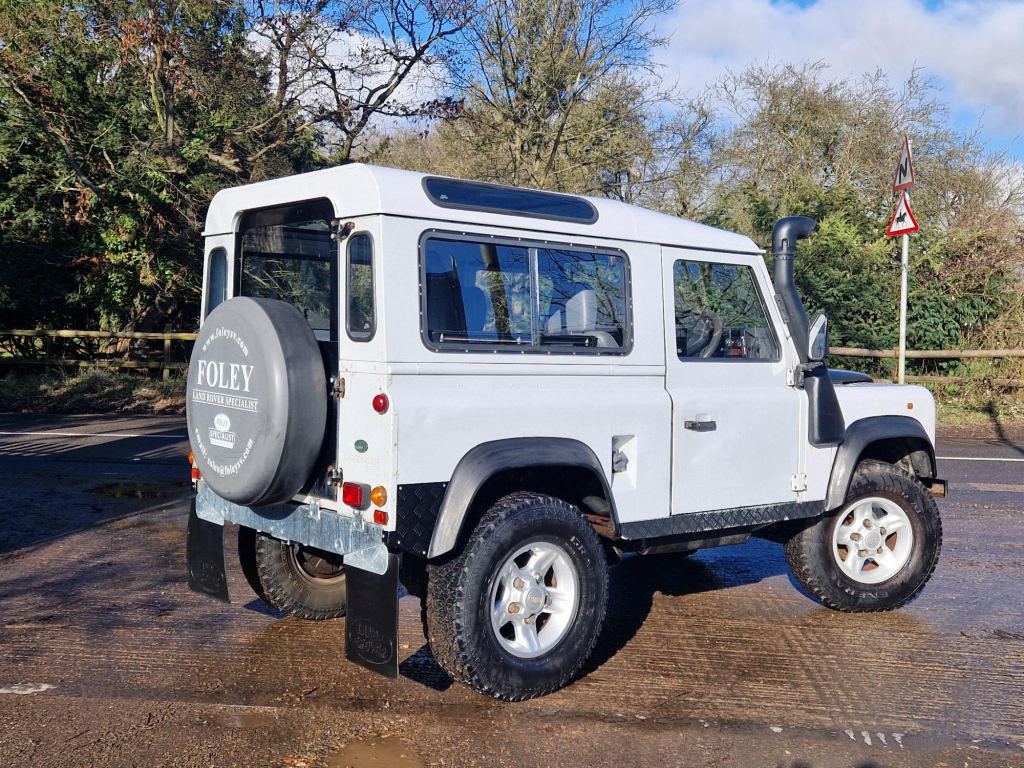 Used Land Rover Defender 1998 for sale - 77453794: Photo 2