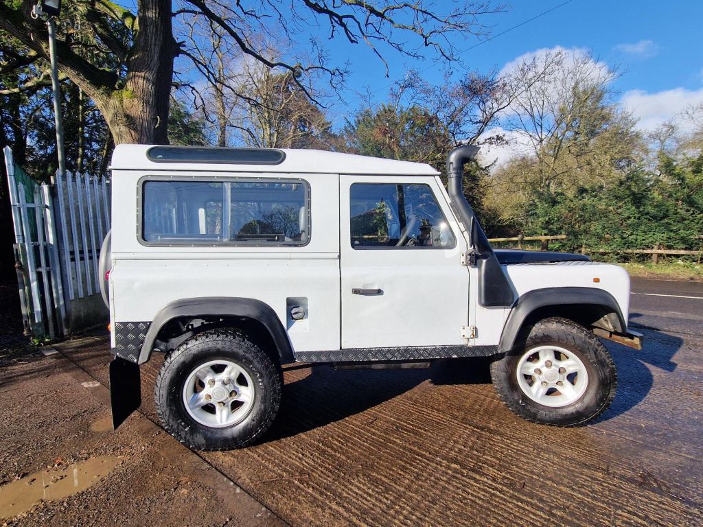 Used Land Rover Defender 1998 for sale - 77453794: Photo 8
