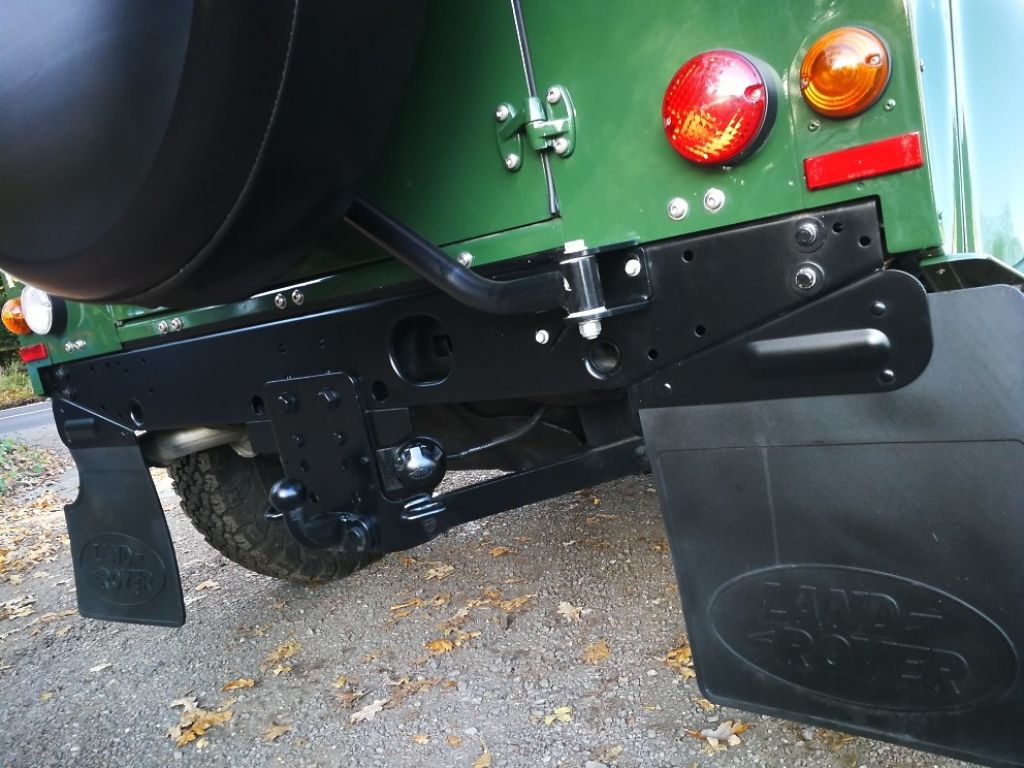 Used Land Rover Defender for sale - 76082959: Photo 3