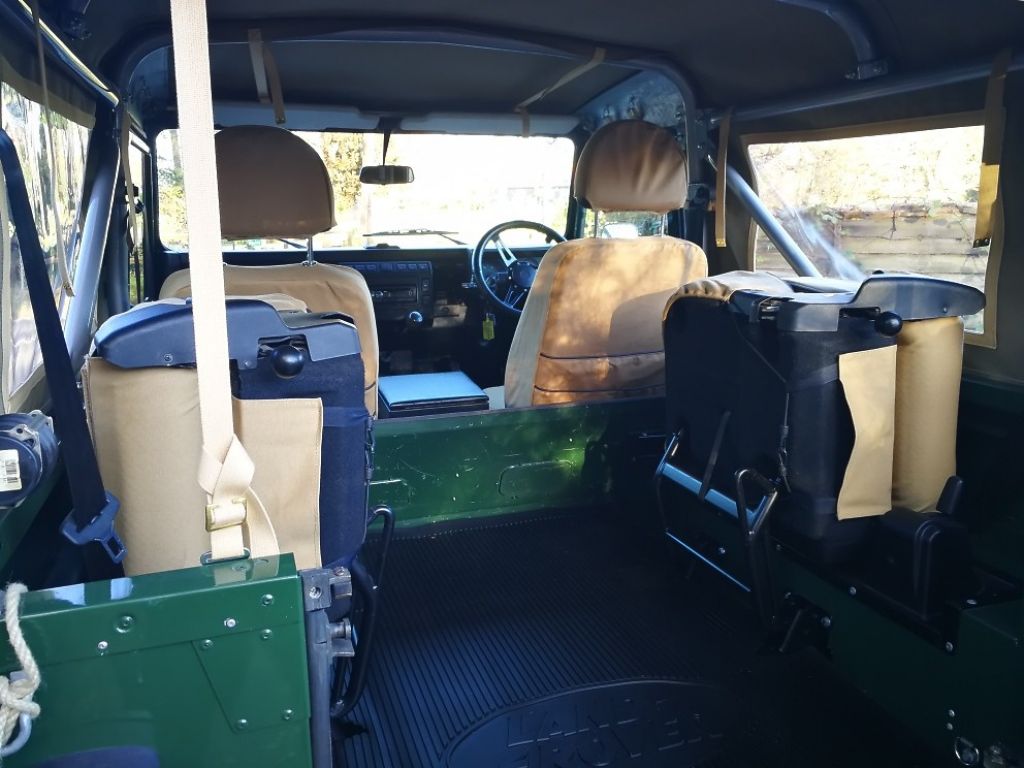 Used Land Rover Defender for sale - 76082959: Photo 8