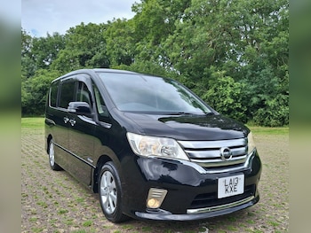 Used Nissan Serena 2013 for sale - 79372564: Photo