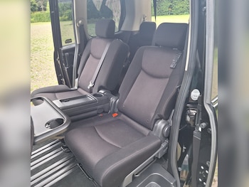 Used Nissan Serena 2013 for sale - 79372564: Photo