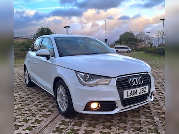 Used Audi A1 2014 for sale - 79400076: Photo