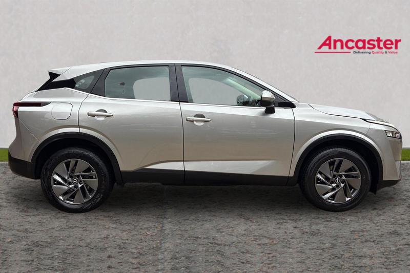 Used Nissan Qashqai 2023 for sale - 76553862: Photo 2