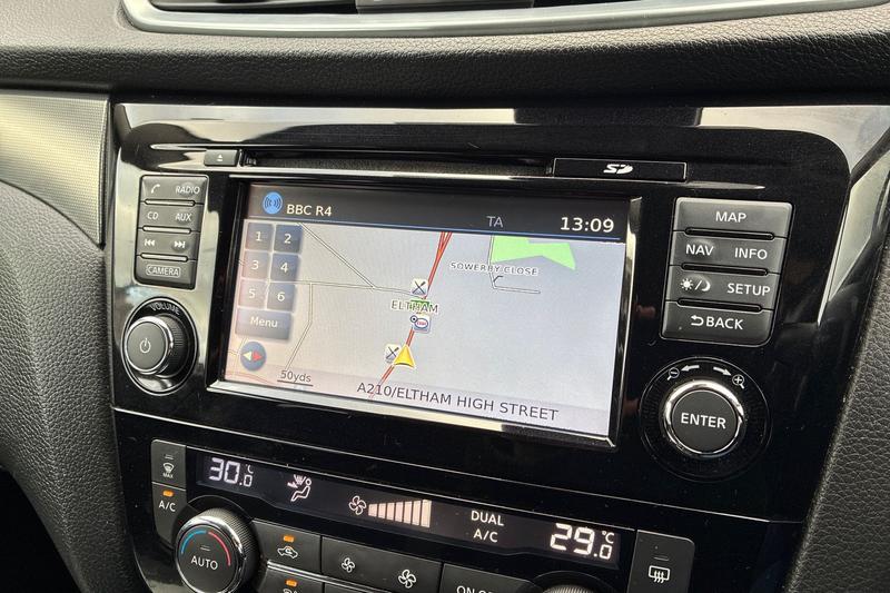 Used Nissan Qashqai 2017 for sale - 76744282: Photo 18