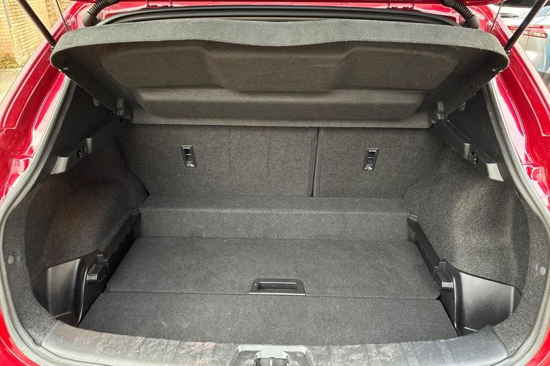 Used Nissan Qashqai 2017 for sale - 76744282: Photo 24