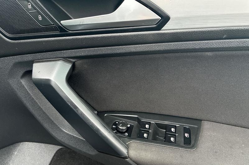 Used Volkswagen Tiguan 2019 for sale - 77152183: Photo 16