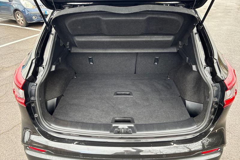 Used Nissan Qashqai 2019 for sale - 77225753: Photo 24