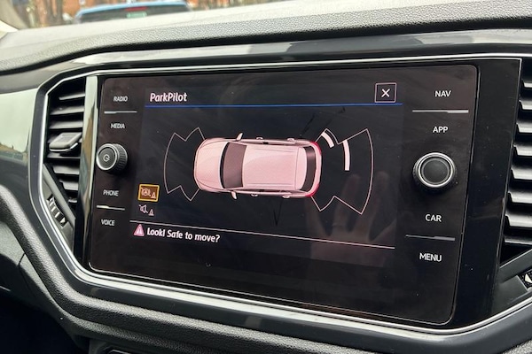 Used Volkswagen T-Roc 2018 for sale - 76234763: Photo 19