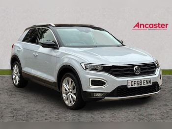 Used Volkswagen T-Roc 2018 for sale - 76234763: Photo