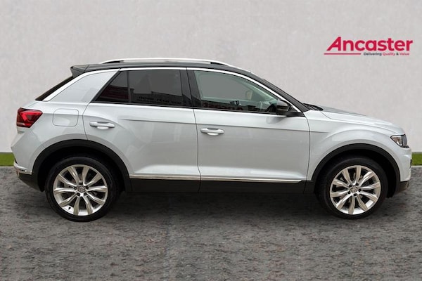 Used Volkswagen T-Roc 2018 for sale - 76234763: Photo 2