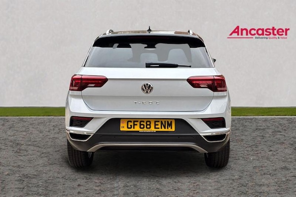 Used Volkswagen T-Roc 2018 for sale - 76234763: Photo 4