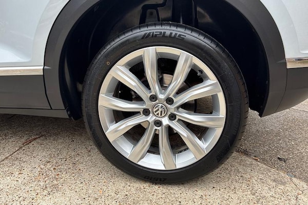 Used Volkswagen T-Roc 2018 for sale - 76234763: Photo 9