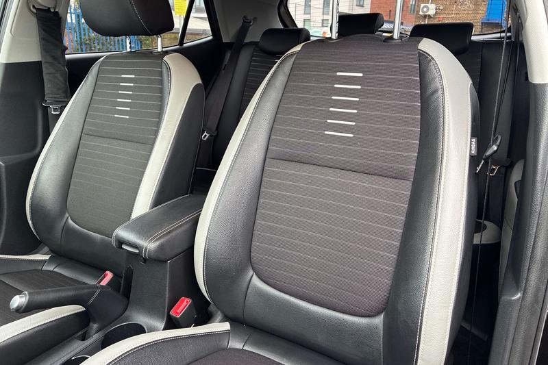 Used Kia Stonic 2020 for sale - 77326791: Photo 25