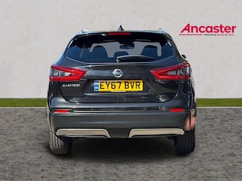 Used Nissan Qashqai 2017 for sale - 79596874: Photo