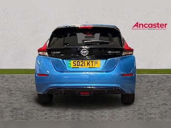 Used Nissan Leaf 2021 for sale - 77102483: Photo