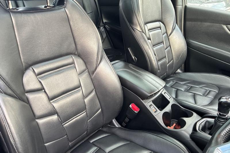 Used Nissan Qashqai 2017 for sale - 77306964: Photo 27