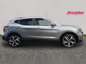 Used Nissan Qashqai 2017 for sale - 77306964: Photo