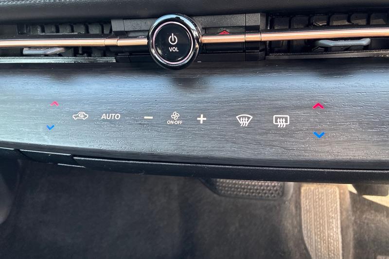 Used Nissan ARIYA 2022 for sale - 77703150: Photo 15