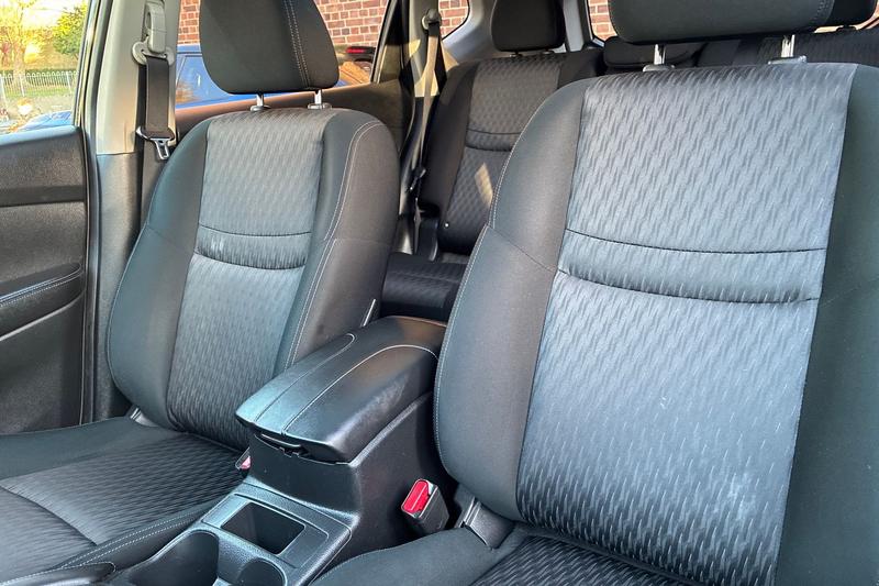 Used Nissan X-Trail 2019 for sale - 77082331: Photo 25