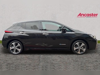 Used Nissan Leaf 2020 for sale - 76038156: Photo