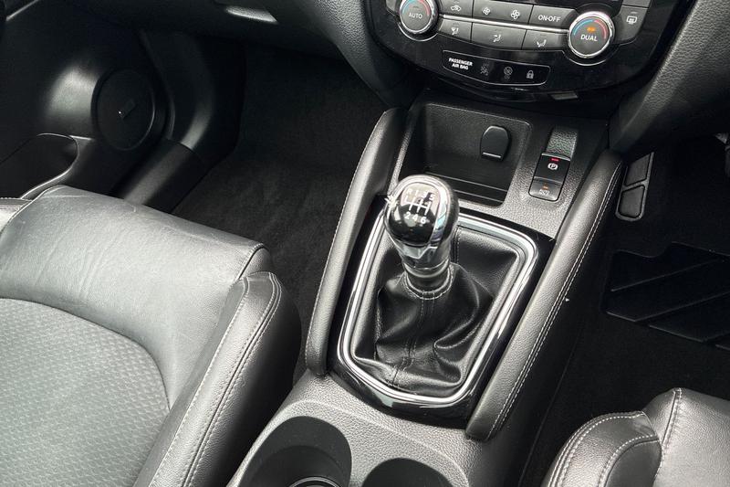 Used Nissan Qashqai 2018 for sale - 77641427: Photo 14