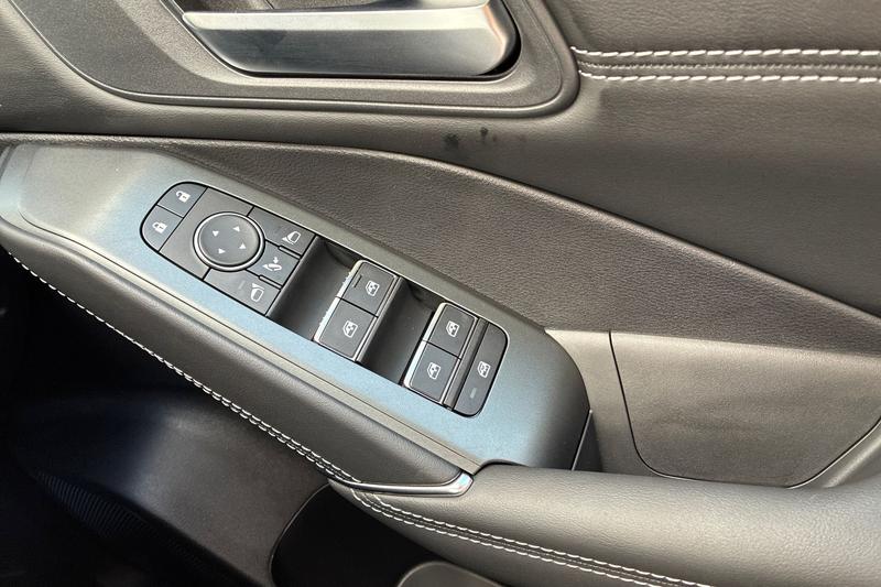 Used Nissan Qashqai for sale - 77261155: Photo 16