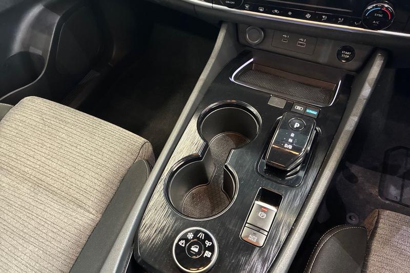 Used Nissan X-Trail 2024 for sale - 77989075: Photo 14