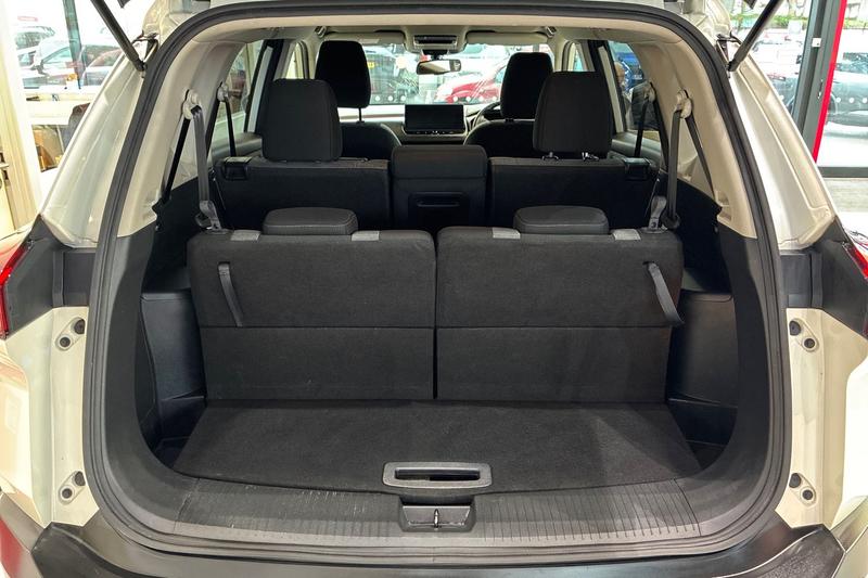 Used Nissan X-Trail 2024 for sale - 77989075: Photo 24