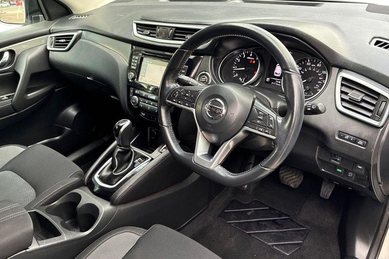 Used Nissan Qashqai 2018 for sale - 77755029: Photo 10