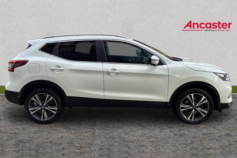 Used Nissan Qashqai 2018 for sale - 77755029: Photo 2