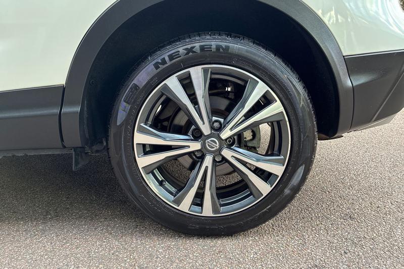 Used Nissan Qashqai 2018 for sale - 77755029: Photo 9